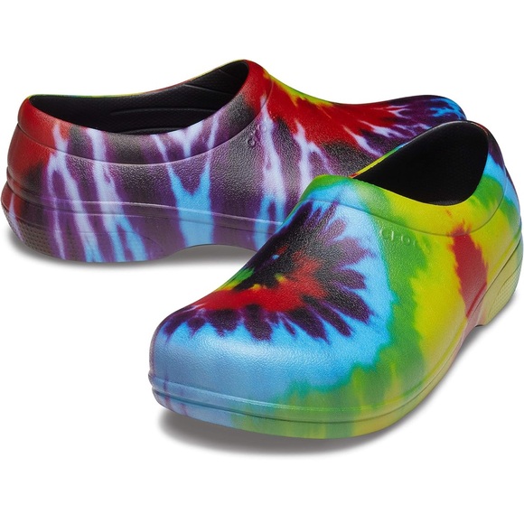 NEW CROCS ON THE CLOCK WORK GRAPHIC SLIP ON Clogs Tie Dye...